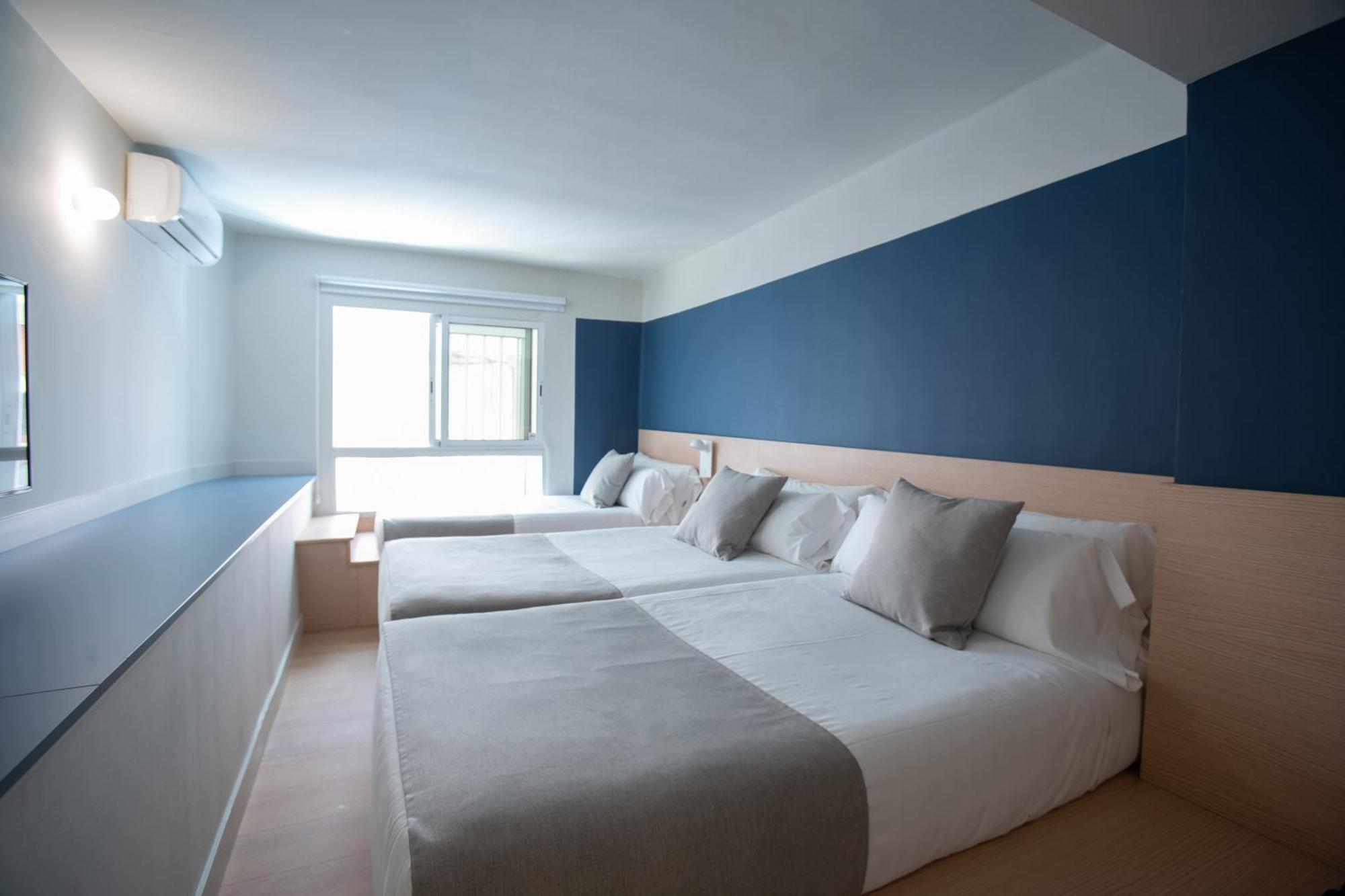 Triple Room,1658085646:JPEG