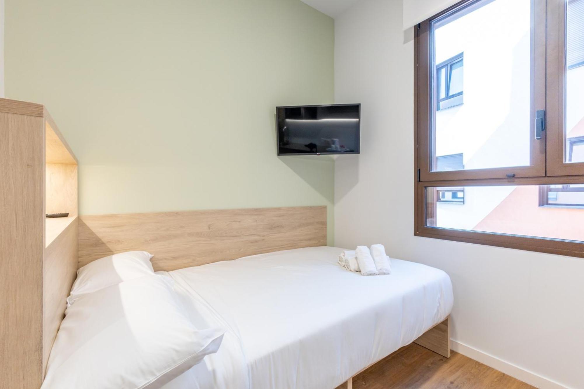 Single Room,1664989123:JPEG