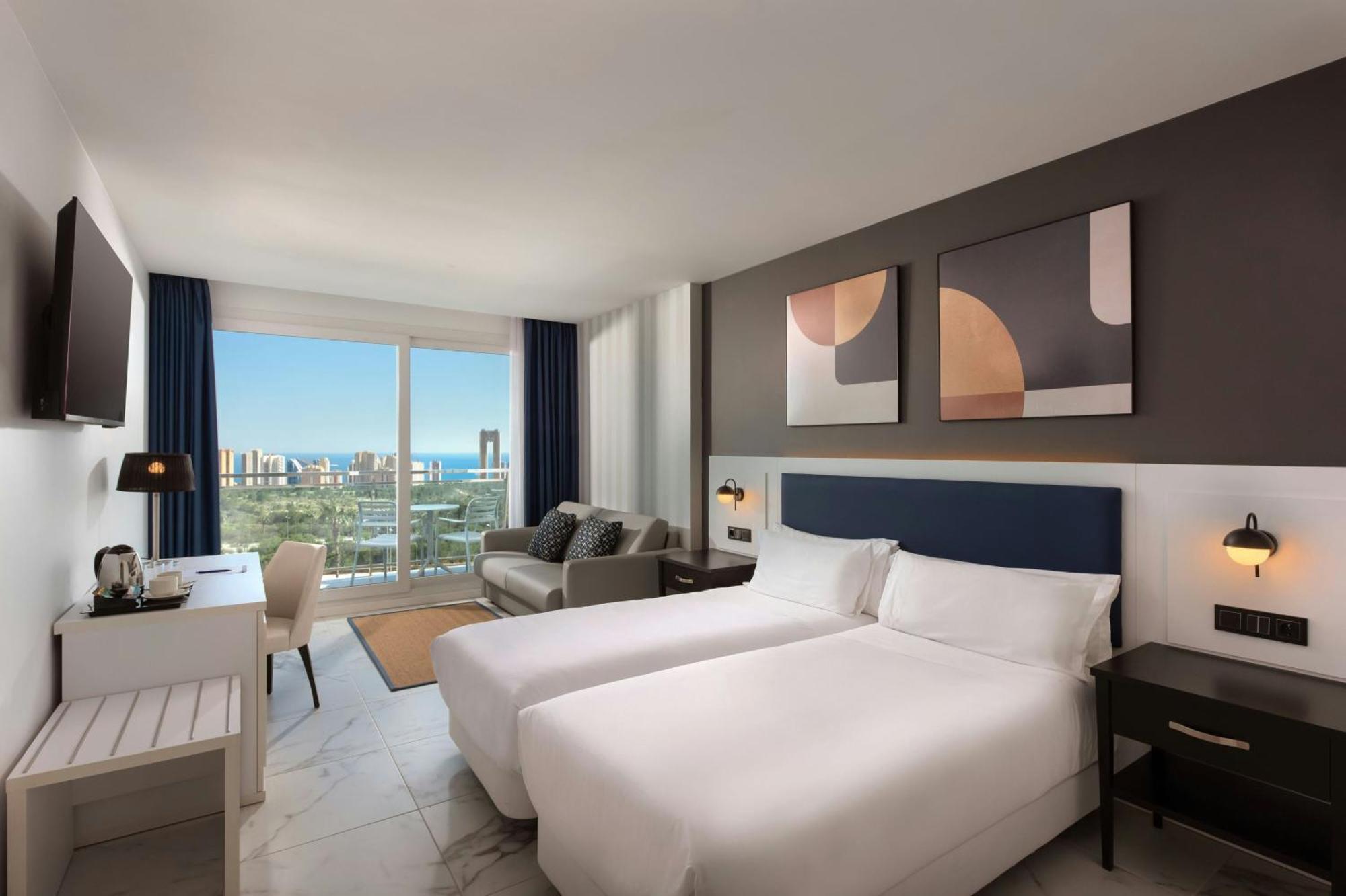 Classic Twin Room with Sofa Bed, Balcony and Sea View,1685094839:JPEG