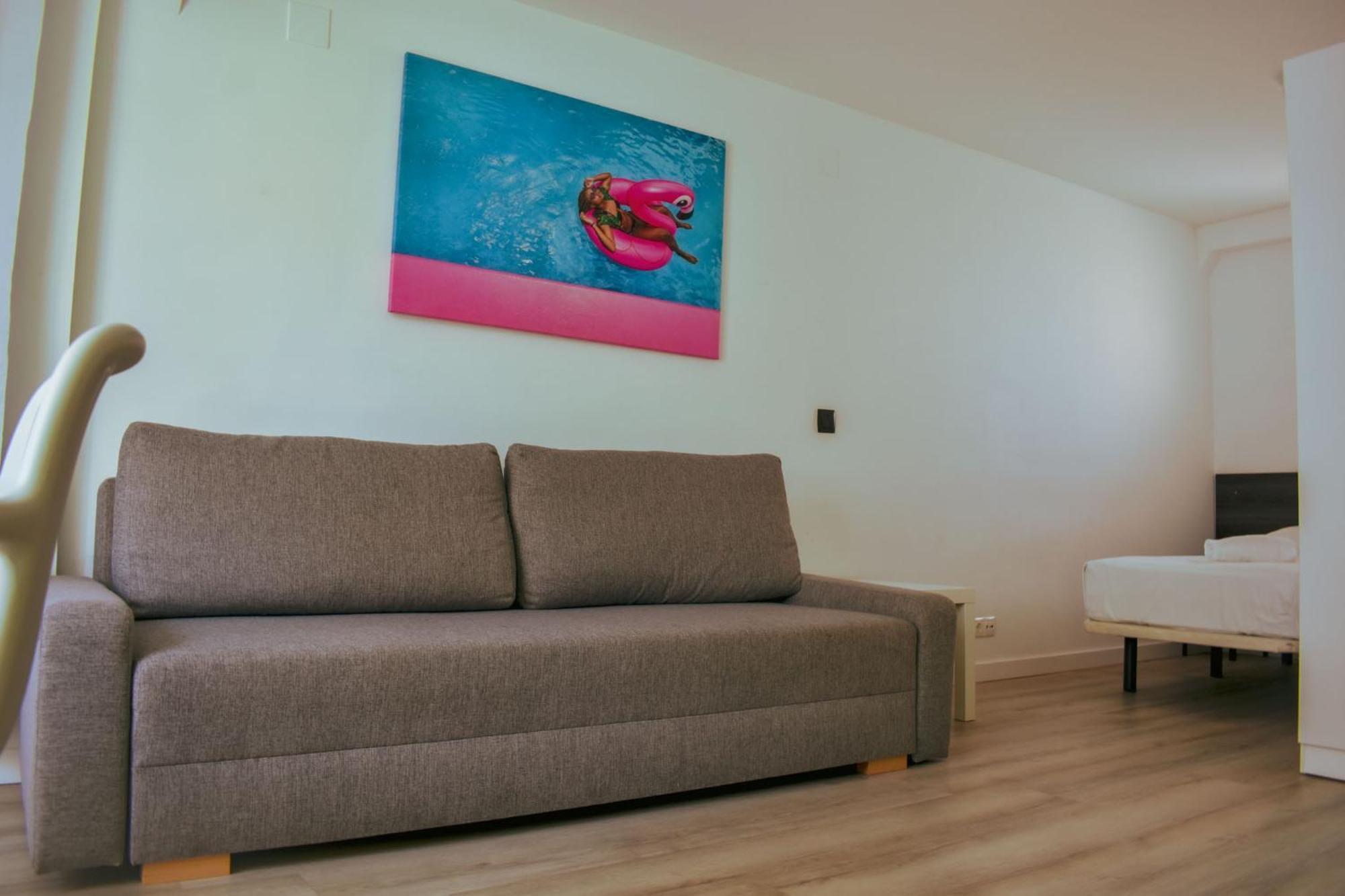Studio Apartment