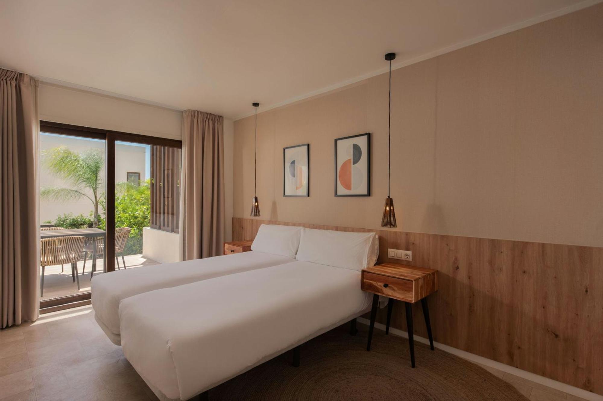 Two-Bedroom Adapted Pool Villa Balcony Resort View,1692128929:JPEG