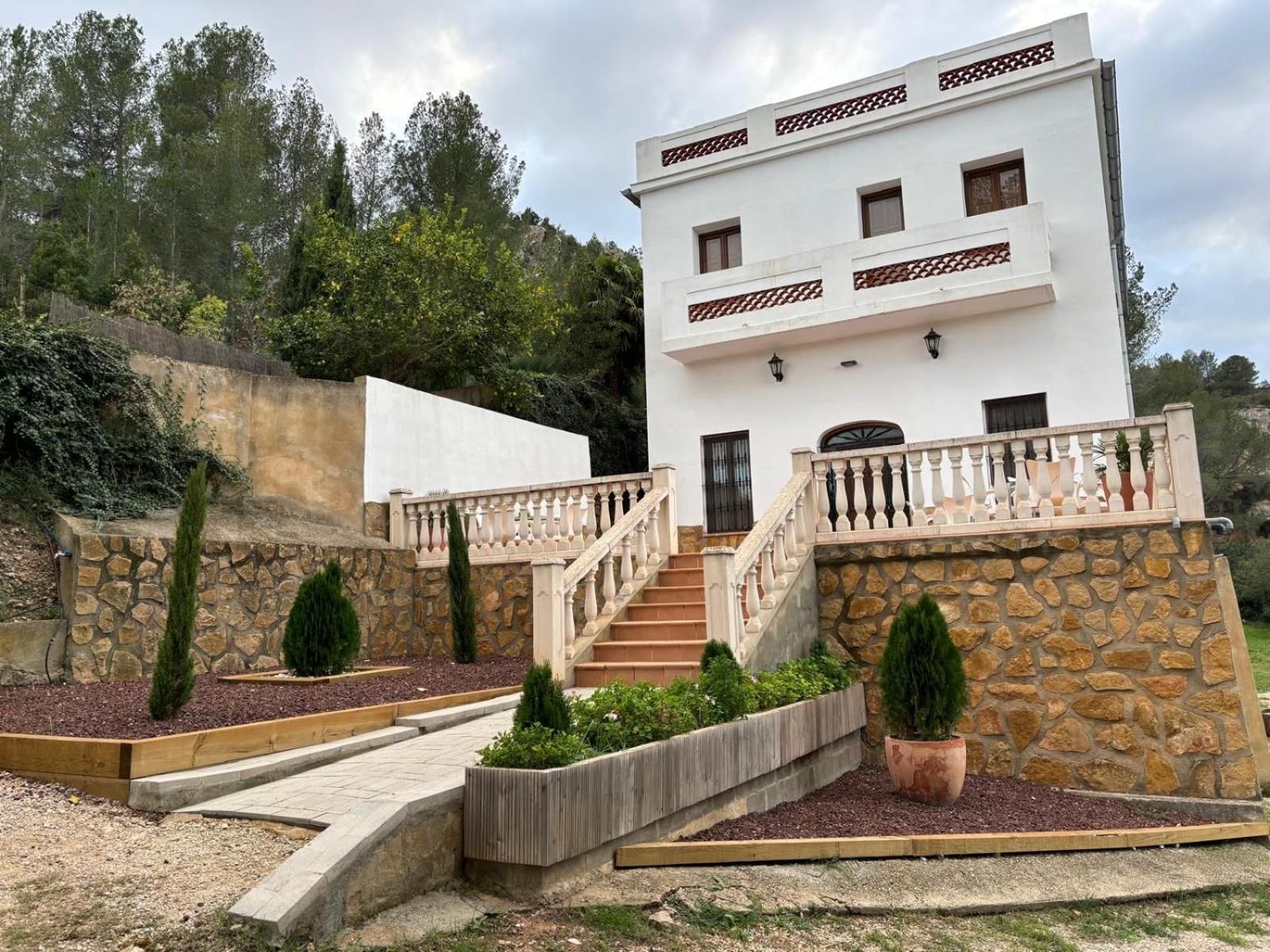 Three-Bedroom Villa,1693268403:JPEG