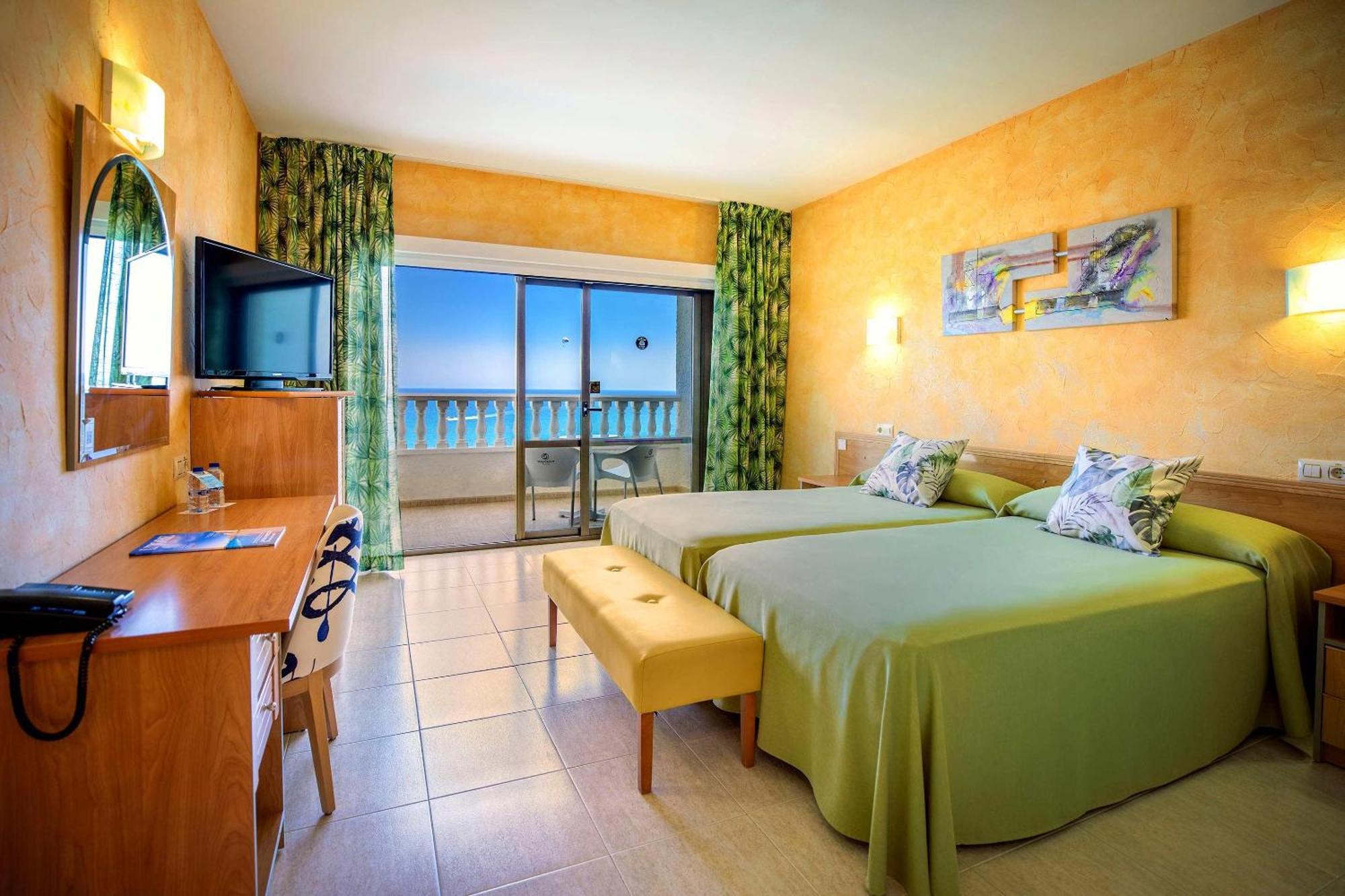 Double or Twin Room Sea View,1697787033:JPEG