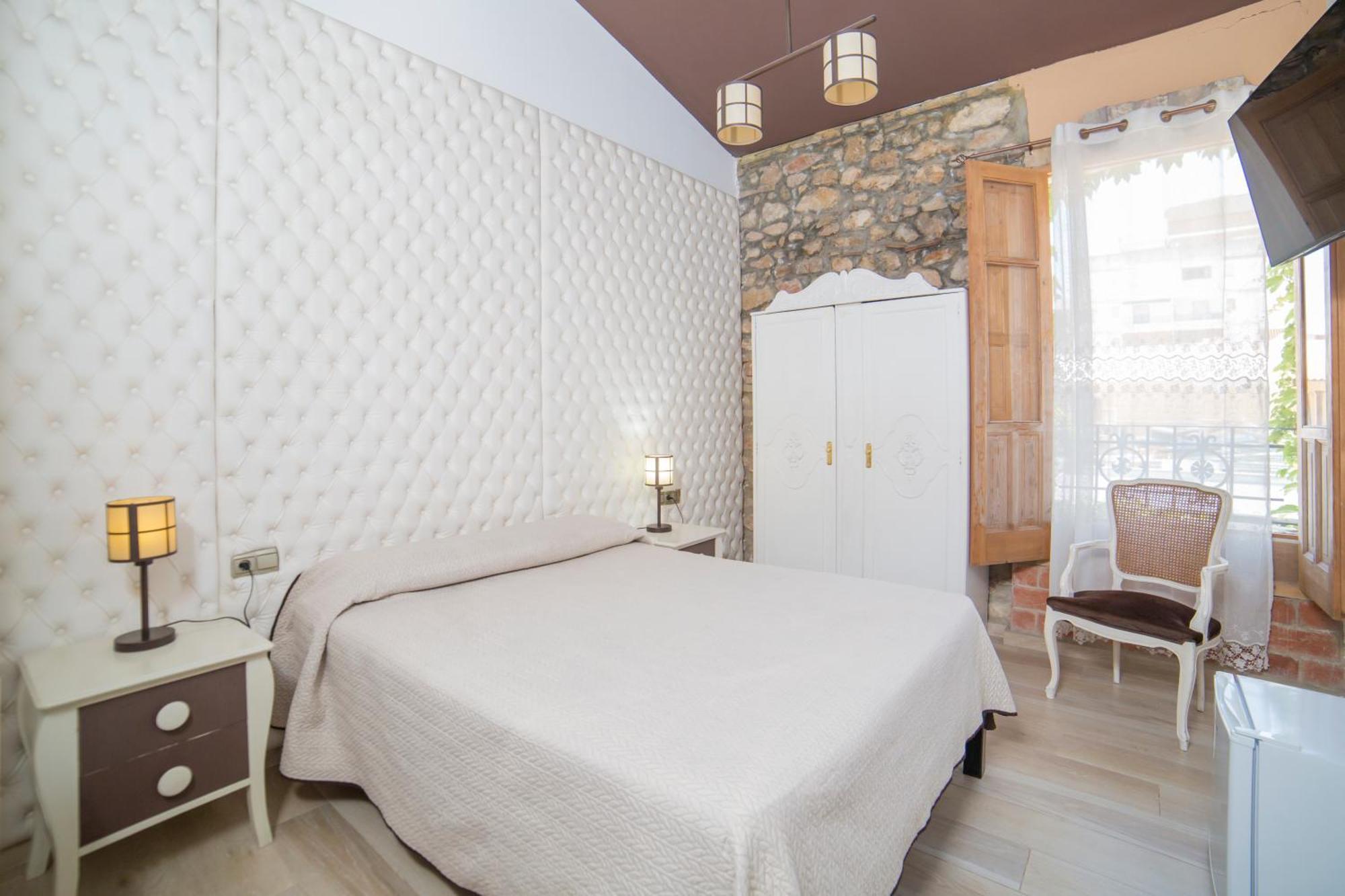Double Room,1746966362:JPEG