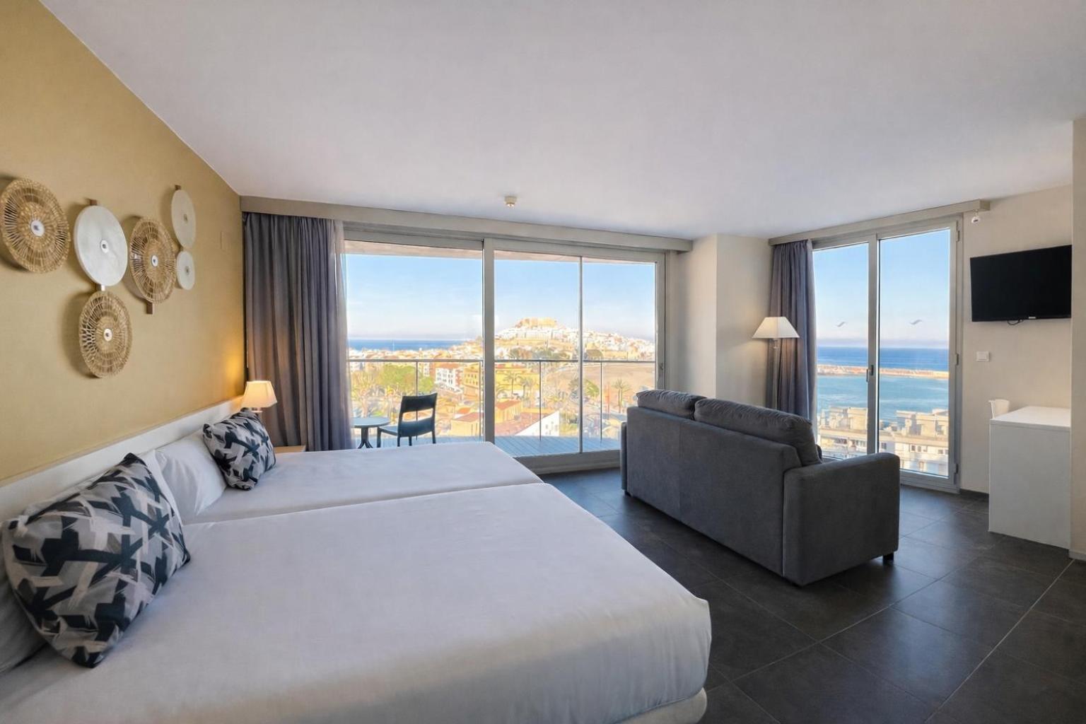 Superior Deluxe Double or Twin Room,1758289663:JPEG