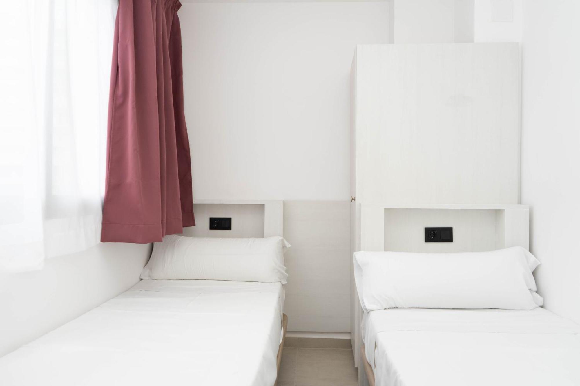 Two-Bedroom Deluxe Apartment