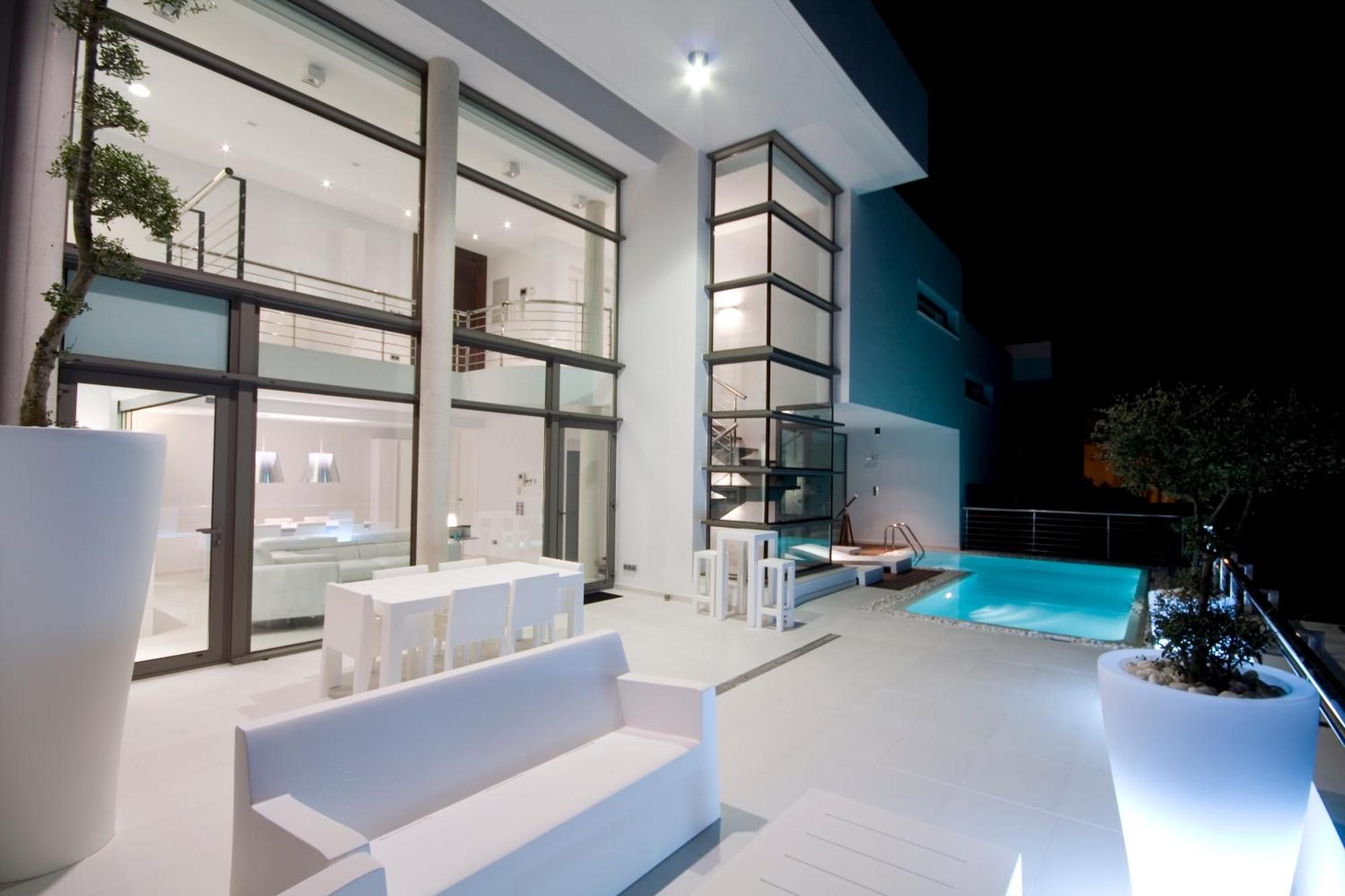 Superior Villa