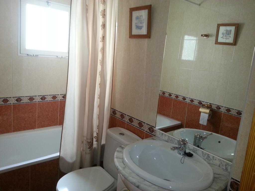 Twin Room,182415876:JPEG