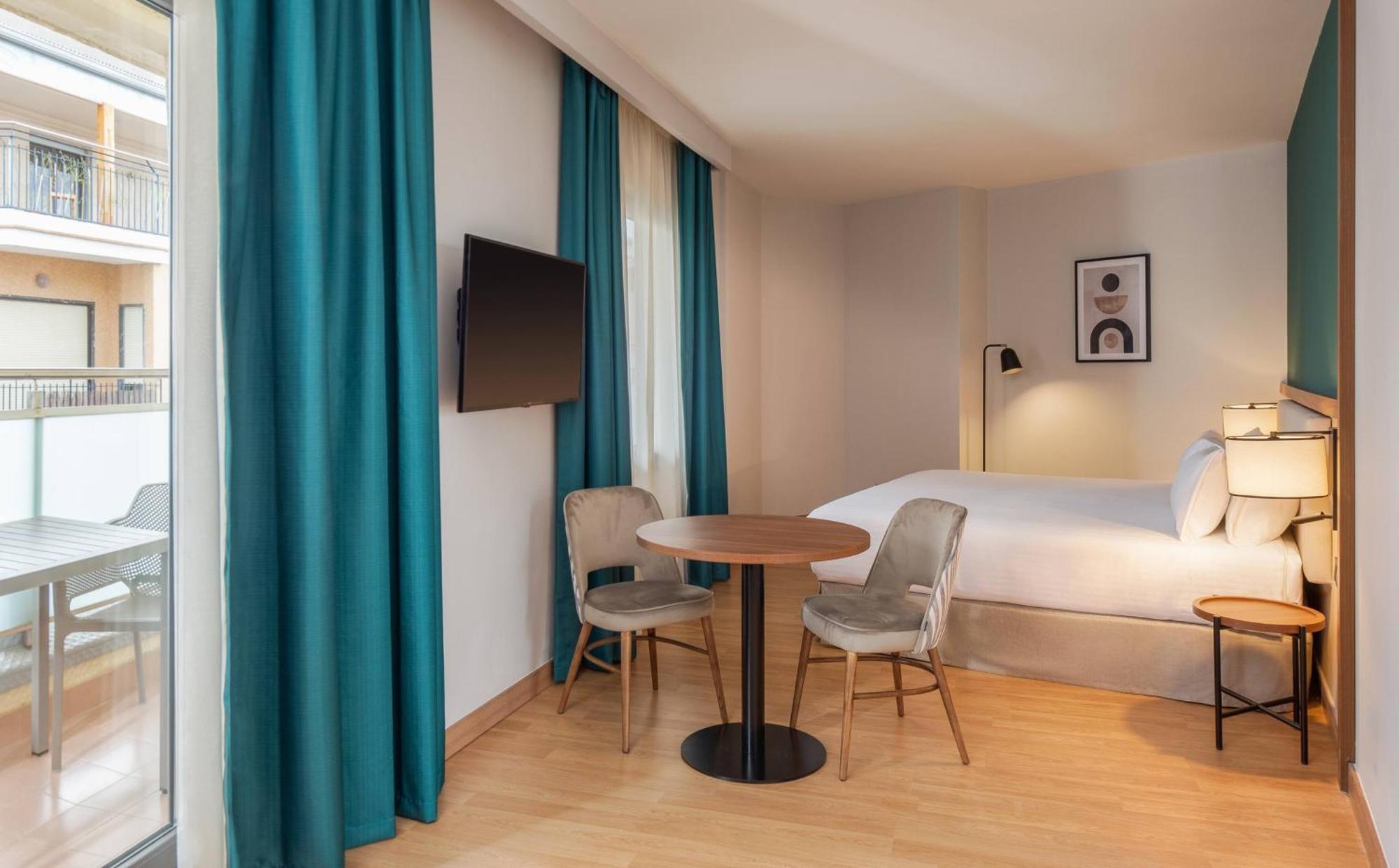 Superior Queen Room