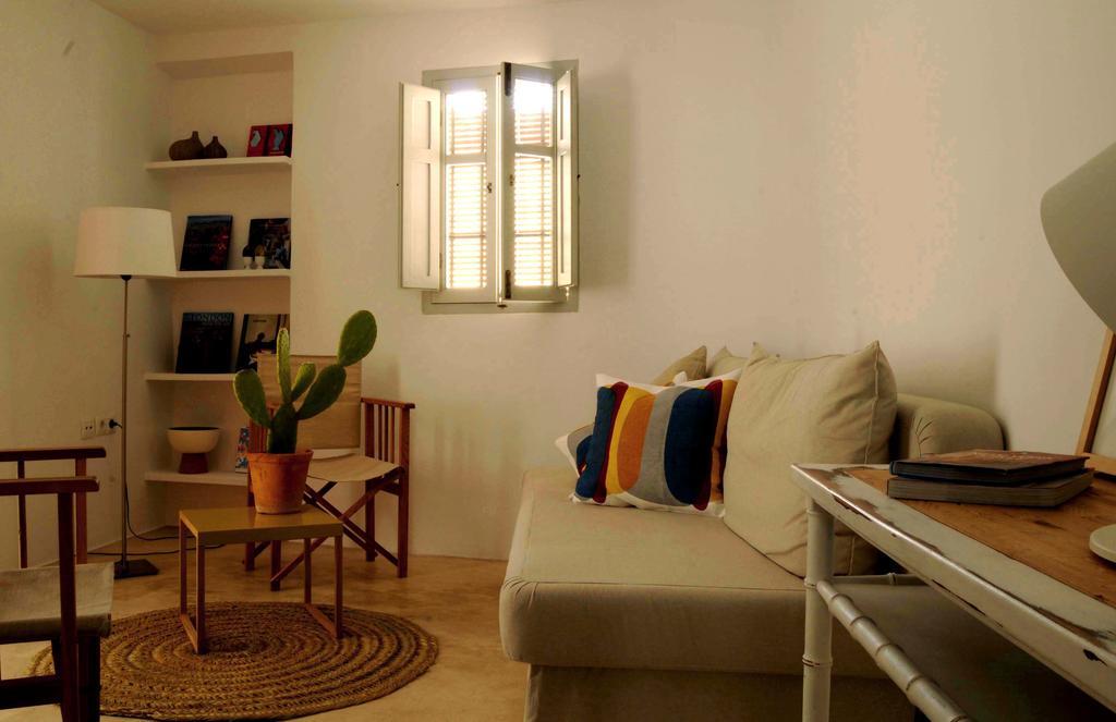 Suite,190173139:JPEG