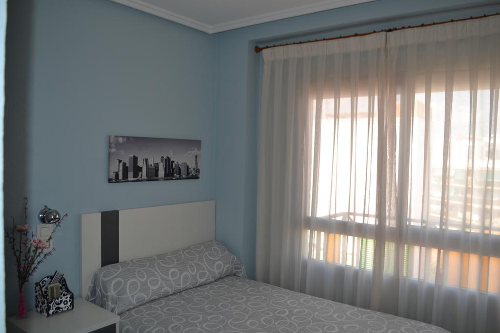 Economy Single Room,549285432:JPEG