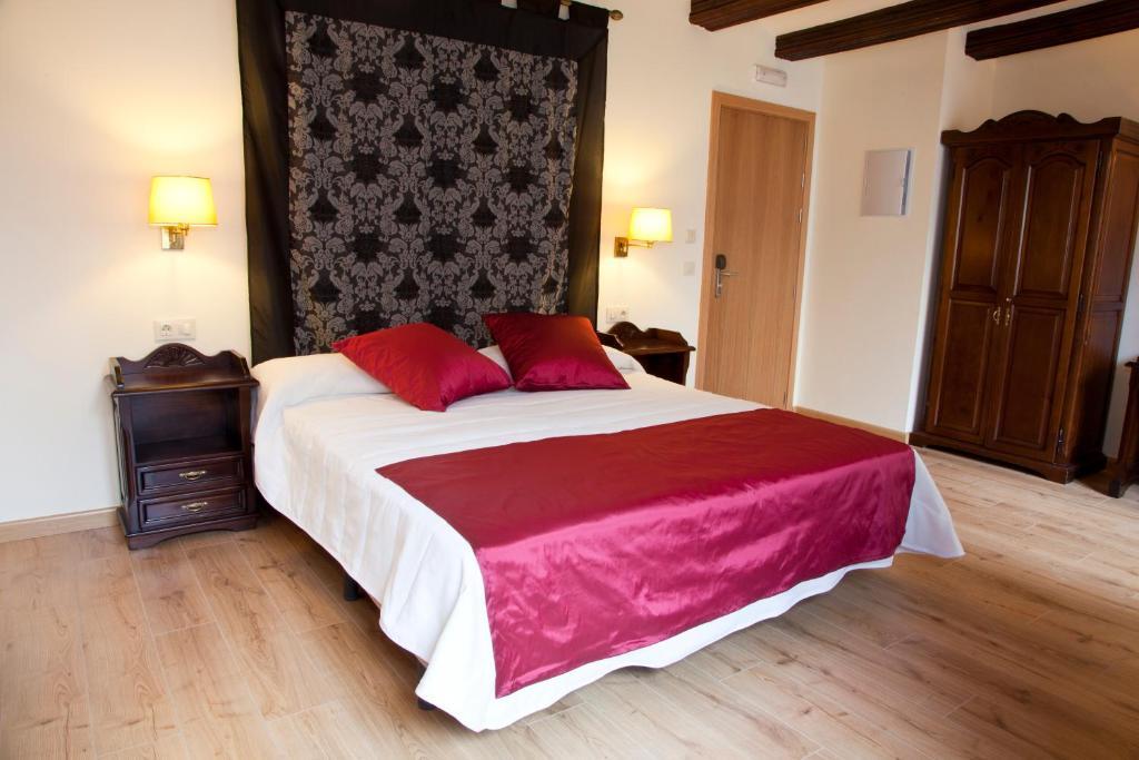 Double or Twin Room,31091711:JPEG