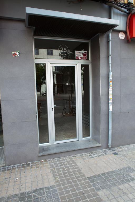 Three-Bedroom Apartment,345775891:JPEG