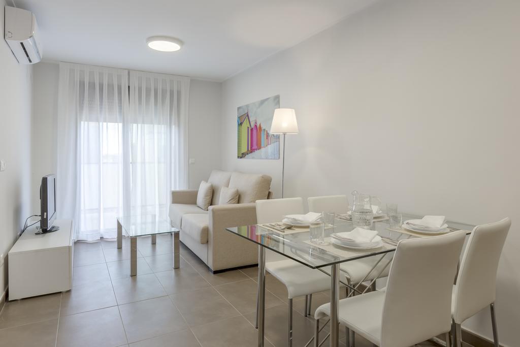 Two-Bedroom Apartment Terrace Penthouse,1605410966:JPEG