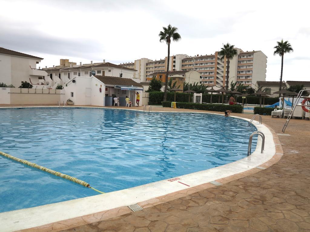 Two-Bedroom Townhouse,371579464:JPEG