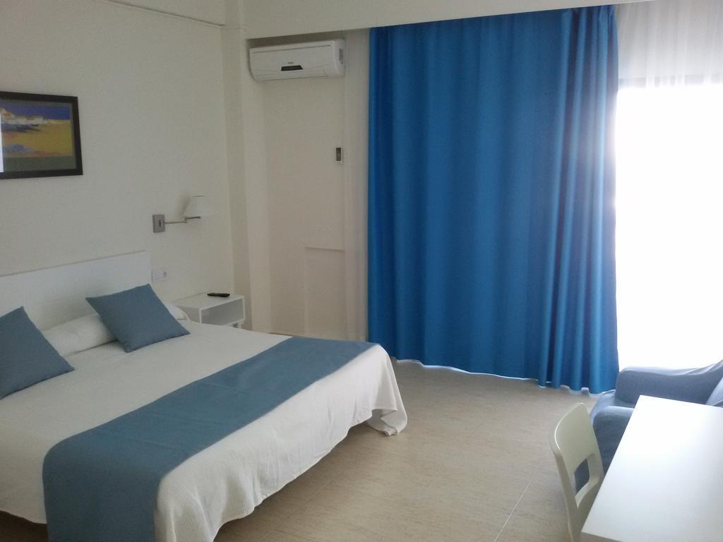 Double or Twin Room Pool View