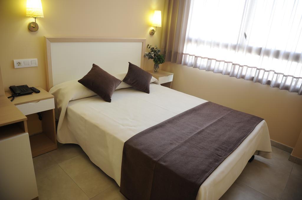 Double Room,710781361:JPEG