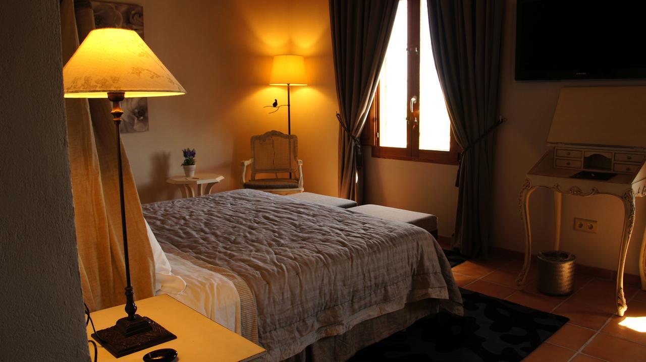 Standard Double or Twin Room,345377191:JPEG