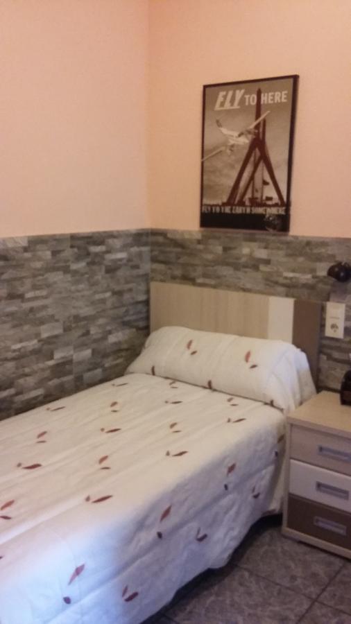 Budget Single Room,549285432:JPEG