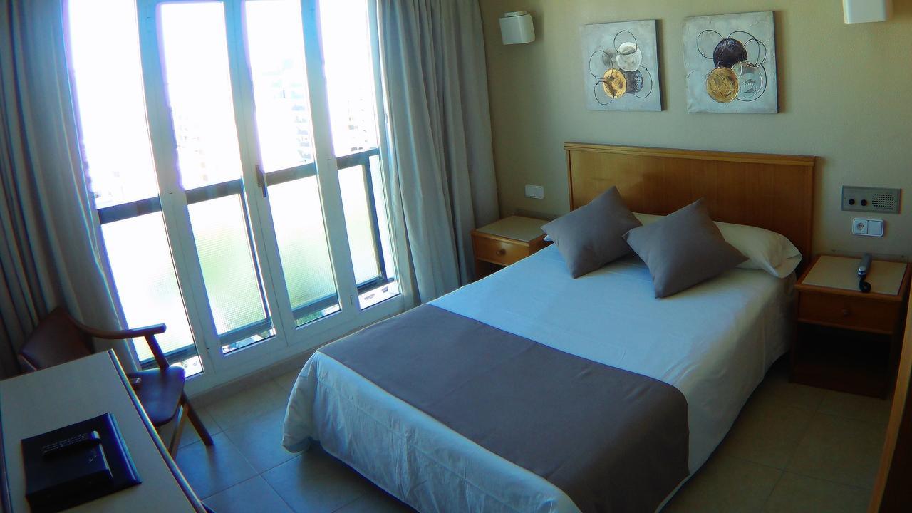 Single Room,680956209:JPEG