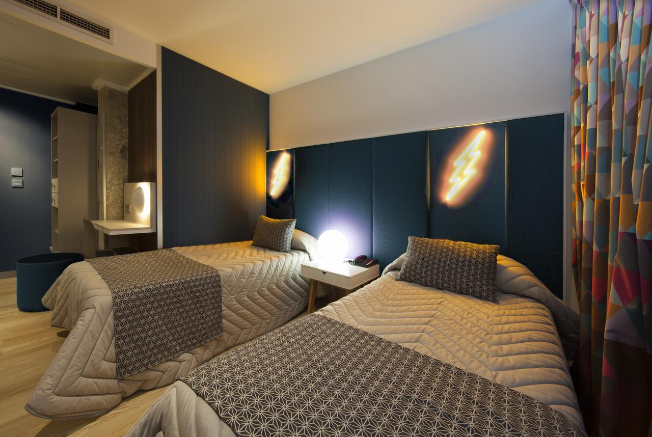 Basic Double Room,1742620062:JPEG