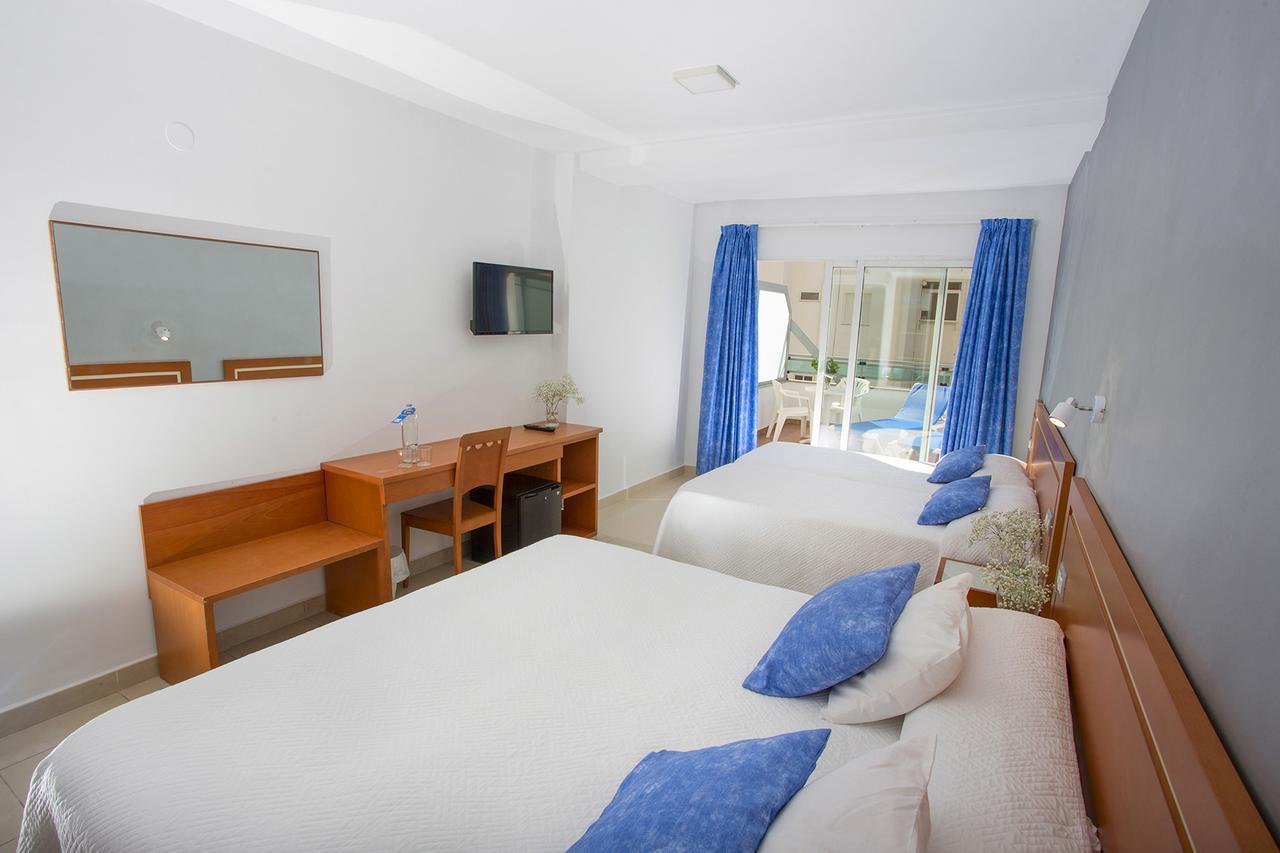 Quadruple Room (2 Adults + 2 Children),657914049:JPEG