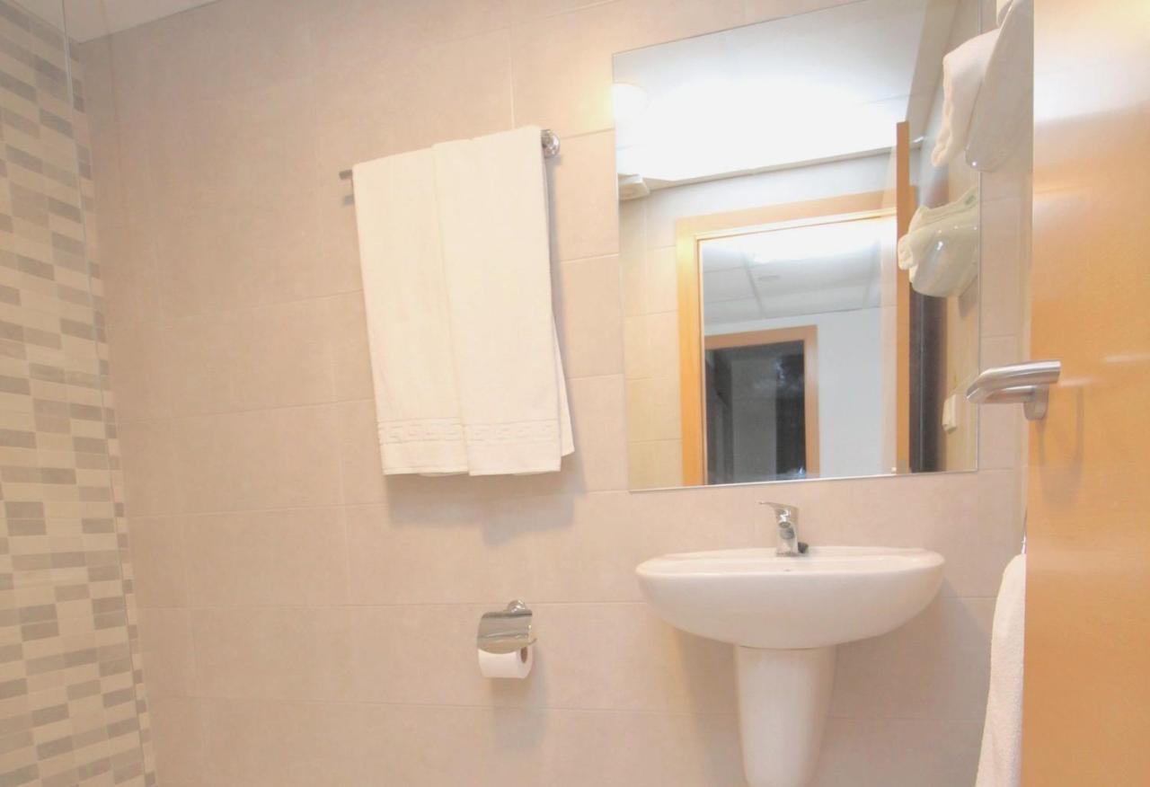 One Bedroom Apartment 1-4 pax,695496606:JPEG