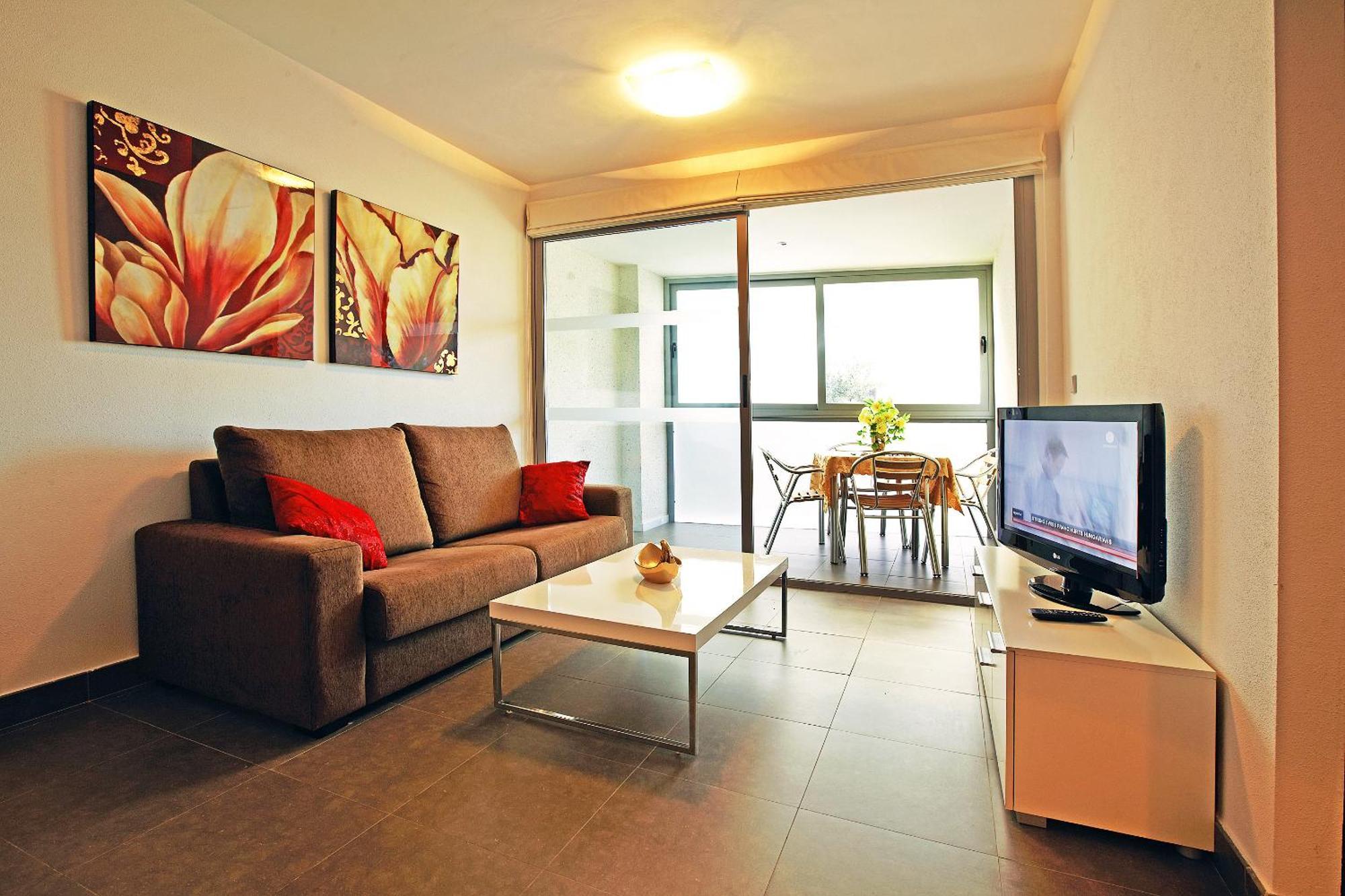 Two-Bedroom Apartment,697609776:JPEG