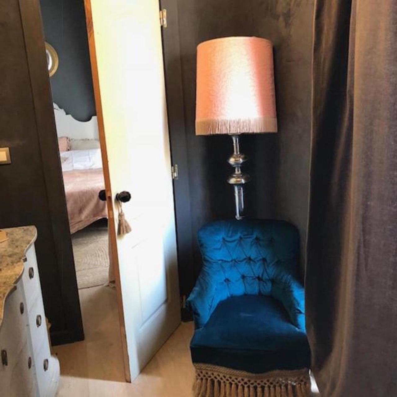 Double Room Private Bathroom,742789936:JPEG