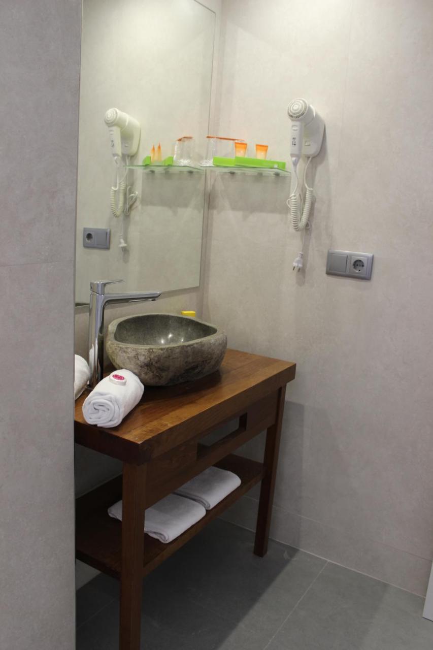 Premium Suite,1574688653:JPEG