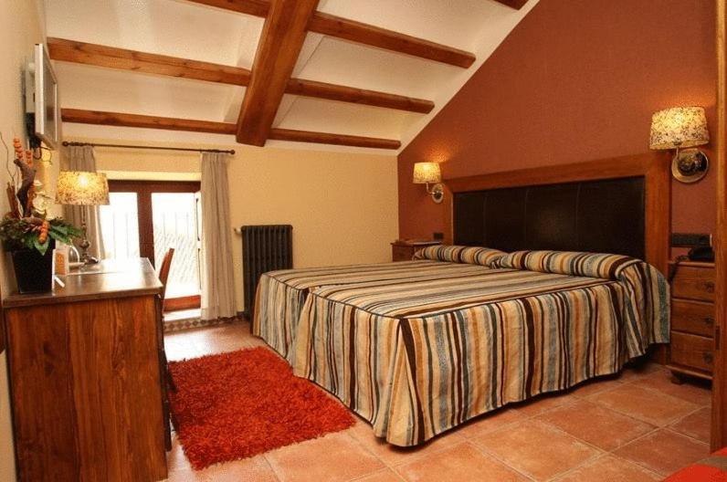 Double or Twin Room,7603802:JPEG