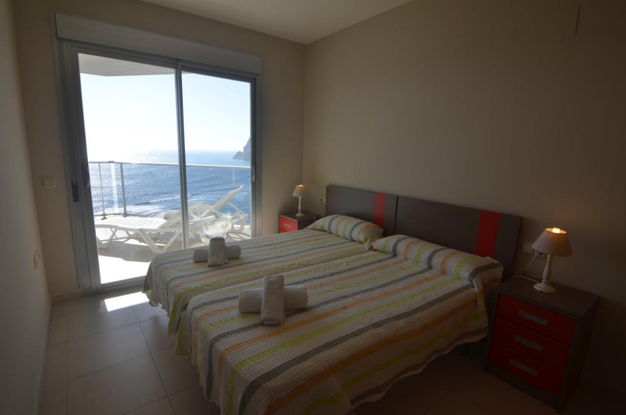 One-Bedroom Apartment with Sea View,776593906:JPEG