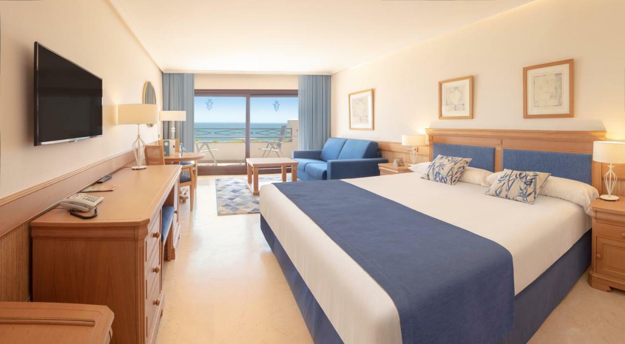 Superior Double or Twin Room with Sea View,812479893:JPEG
