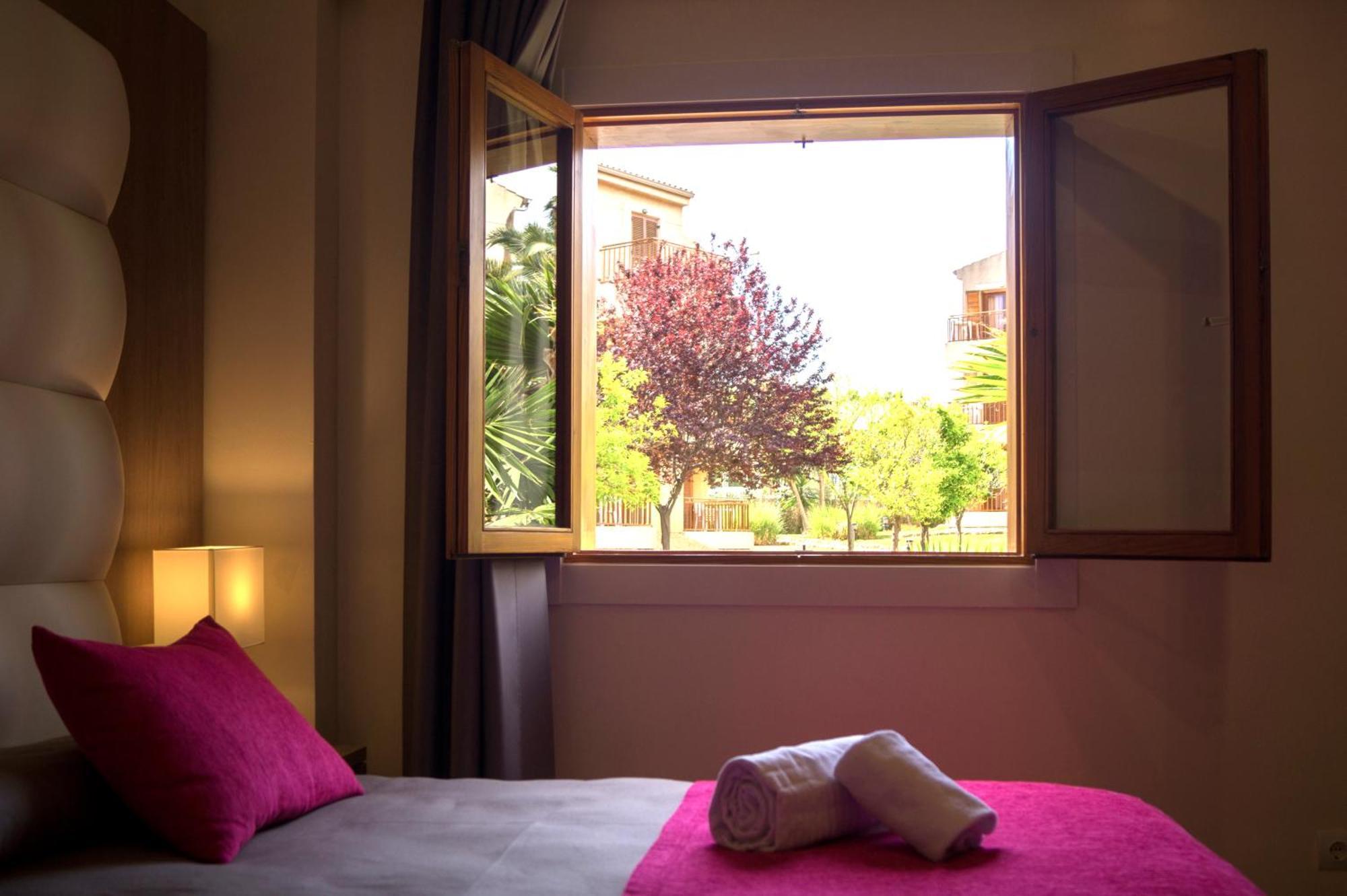 Double Room,974510182:JPEG