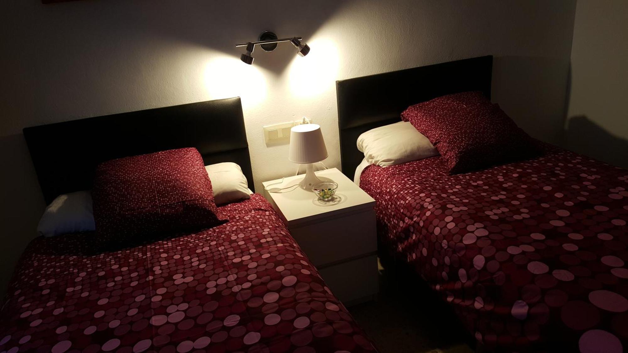 Twin Room,1067621374:JPEG