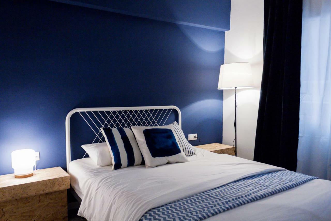 Quarto com Cama de Casal ou 2 de Solteiro
