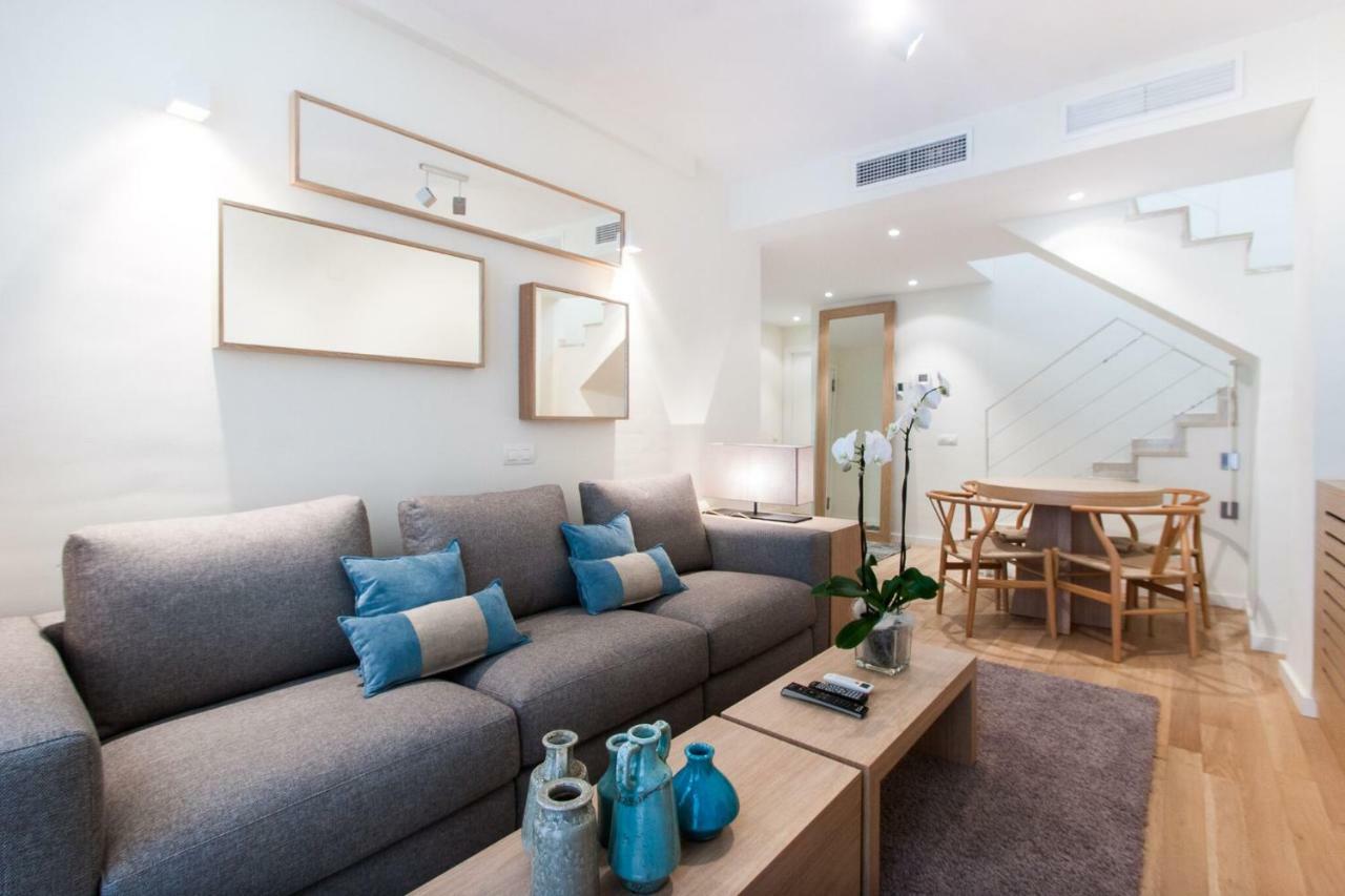 Penthouse Apartment,858691862:JPEG