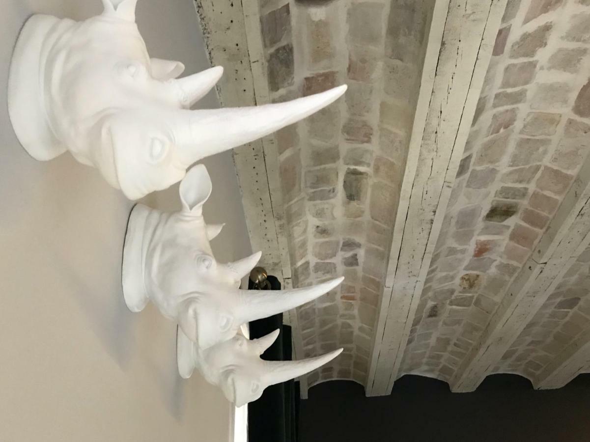 Superior Apartment,866354567:JPEG