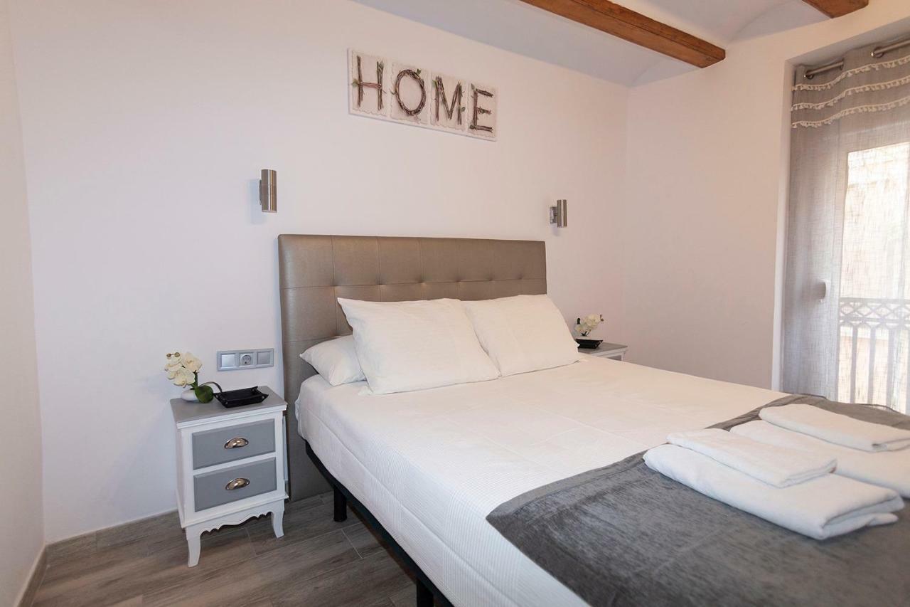 Two-Bedroom Apartment,873240431:JPEG