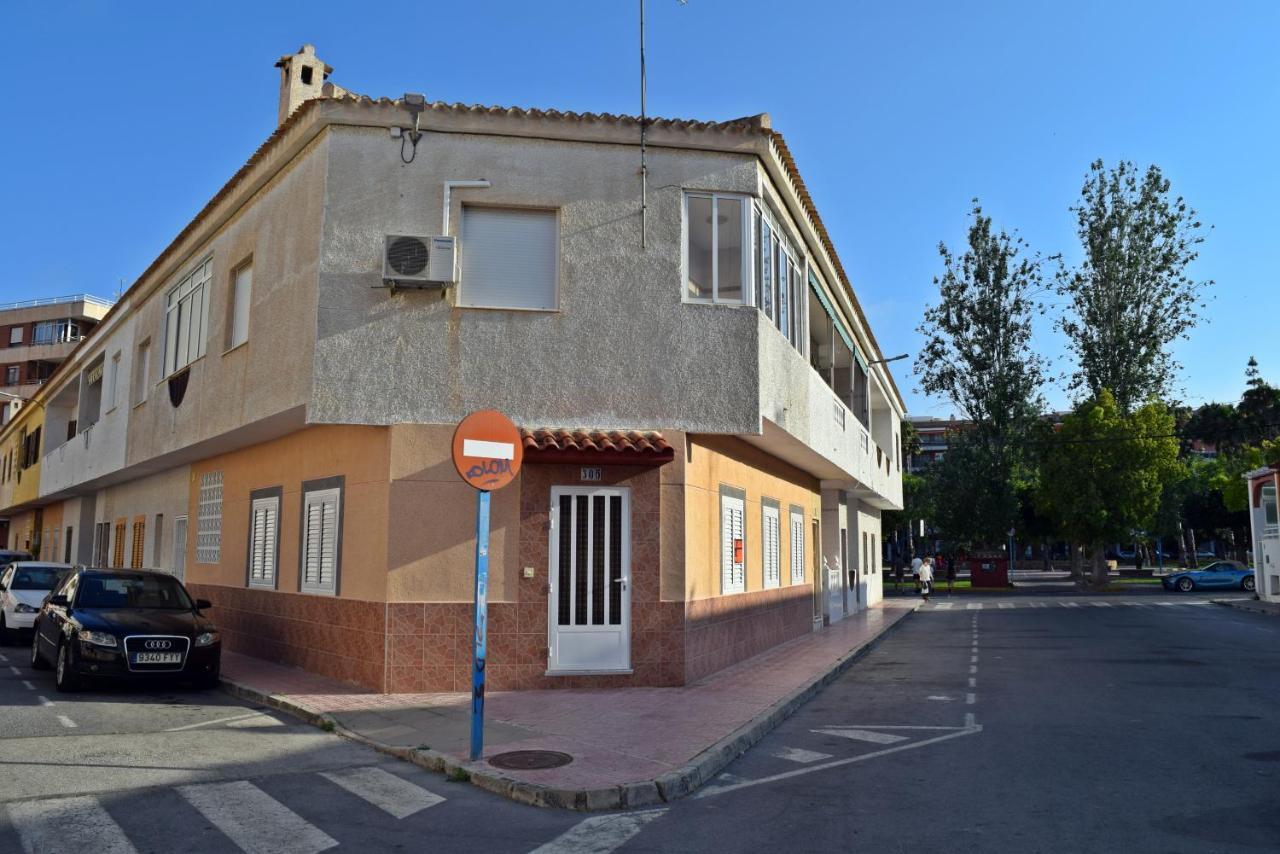 Holiday Home,918264028:JPEG