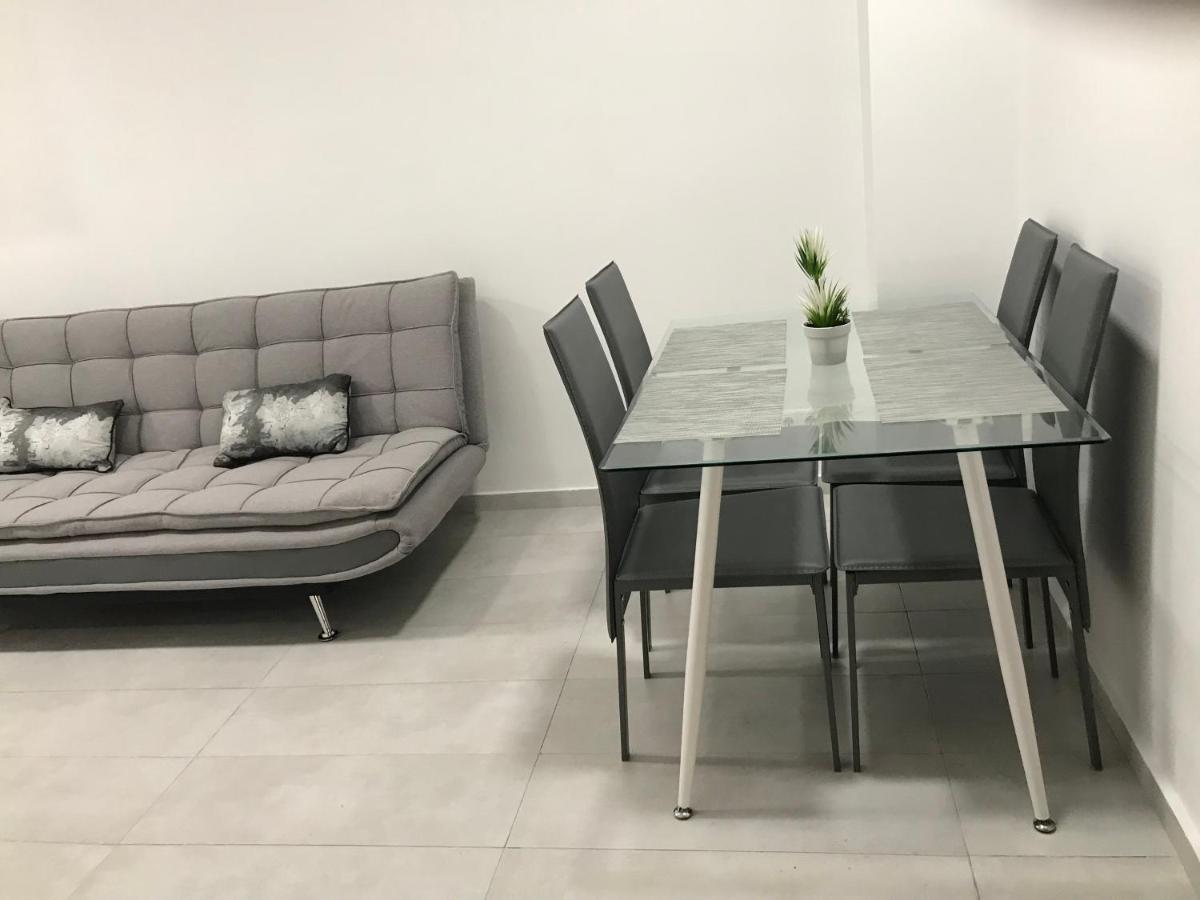Two-Bedroom Apartment,918401023:JPEG