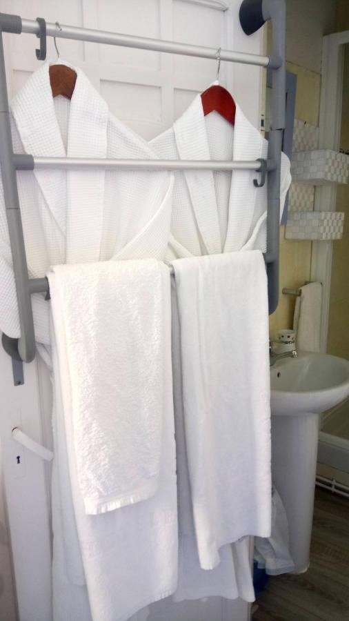 Standard Studio,974839834:JPEG