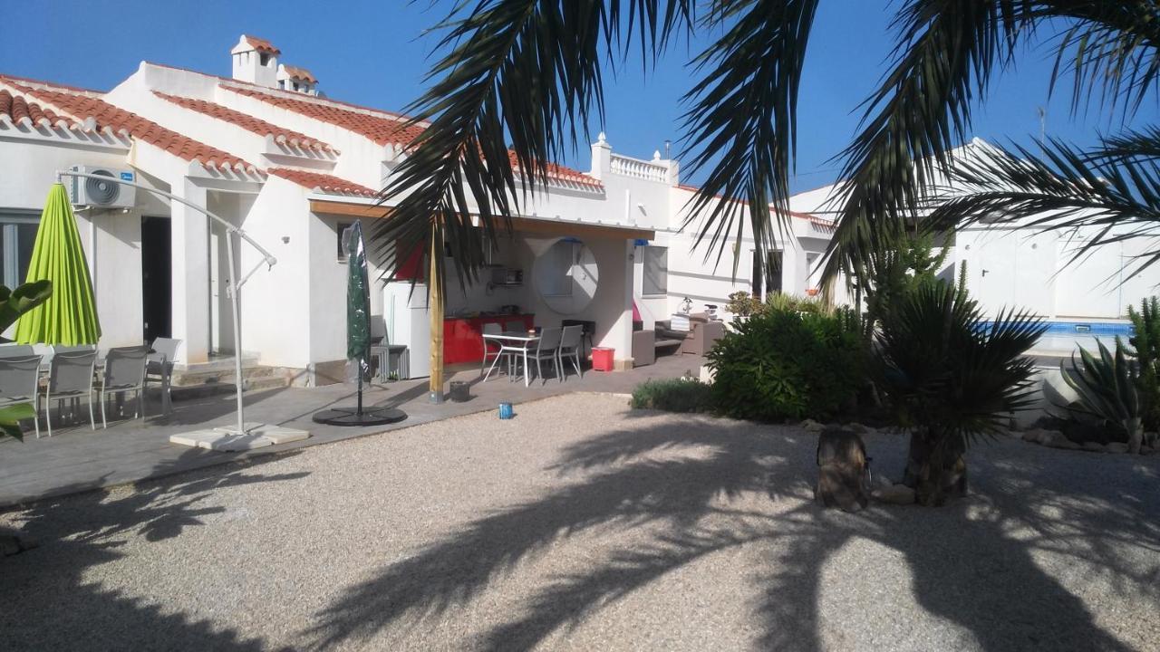 Villa,936129787:JPEG