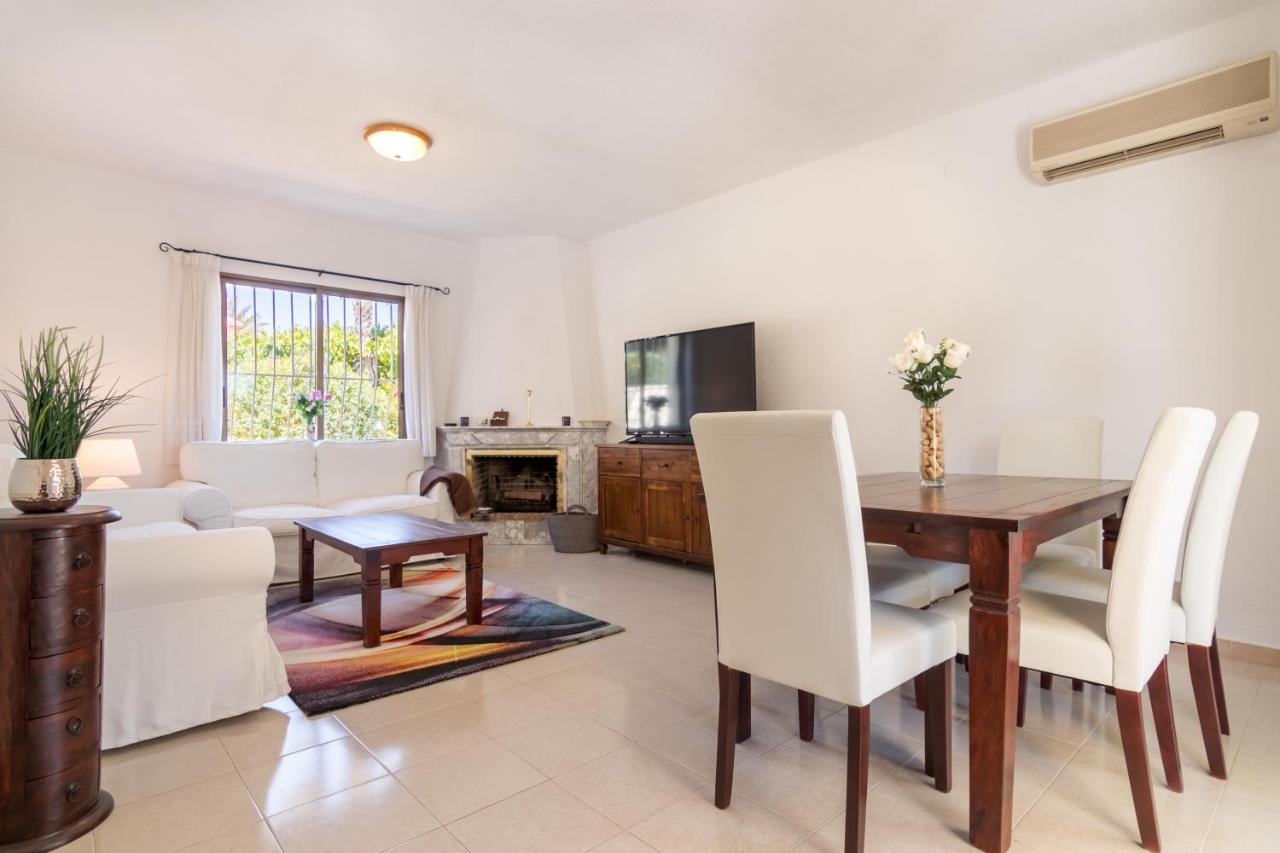 Three-Bedroom Villa,950691349:JPEG