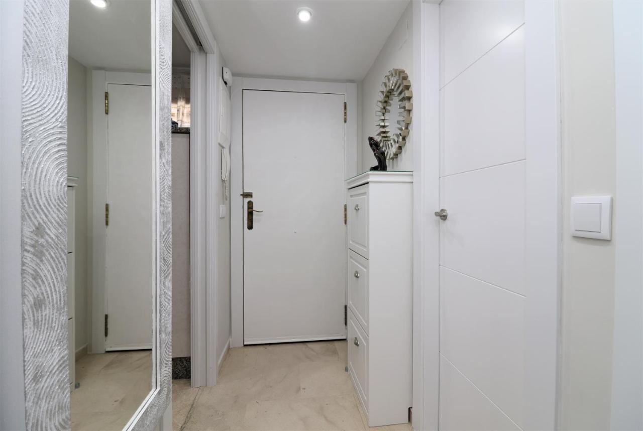 Apartment,969580723:JPEG