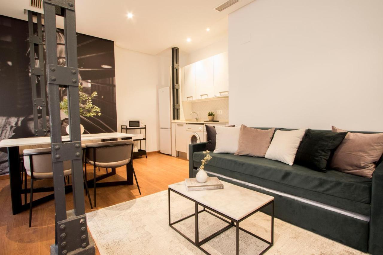 Studio Apartment,974074525:JPEG