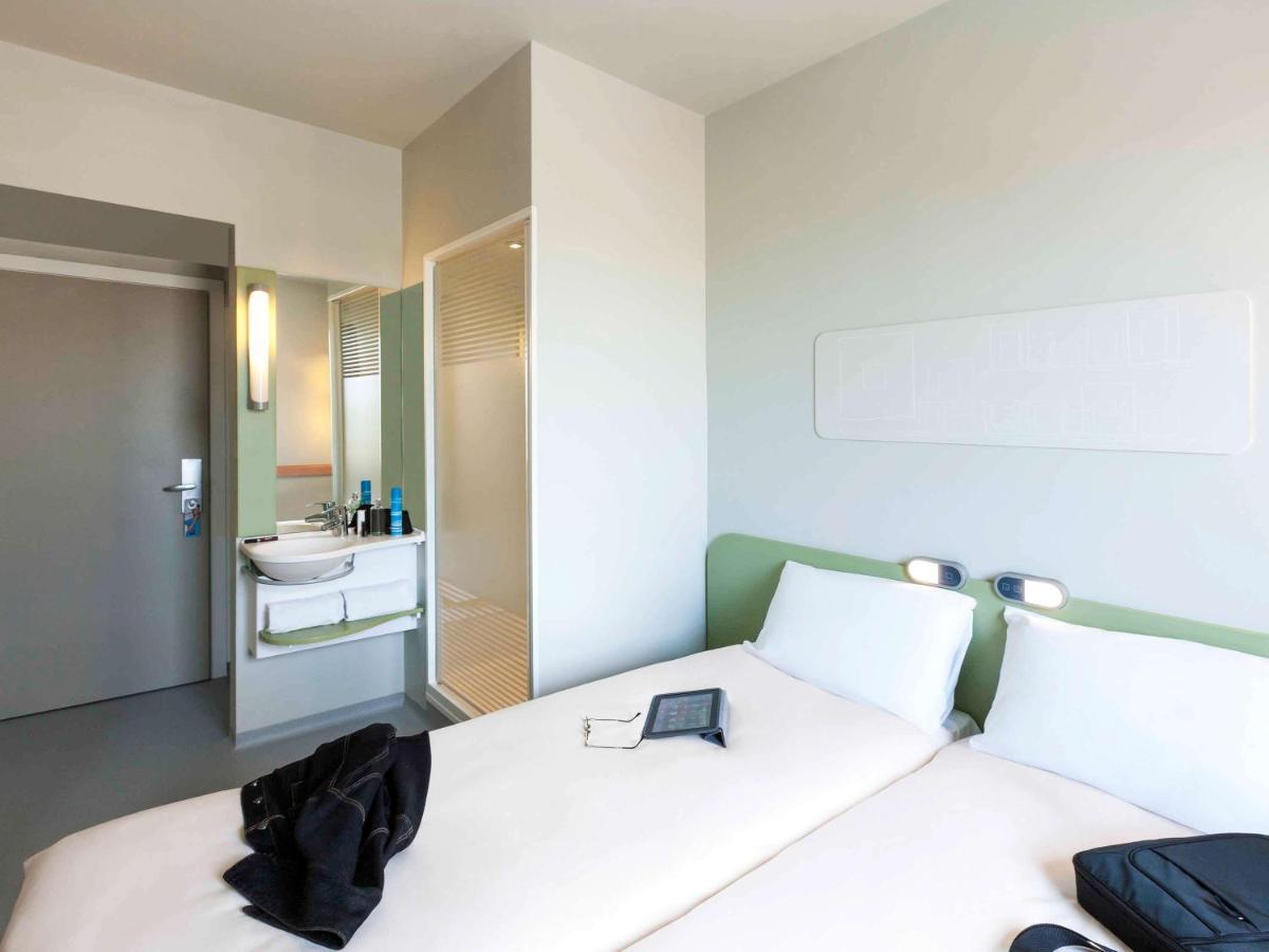 Twin Room,974490040:JPEG