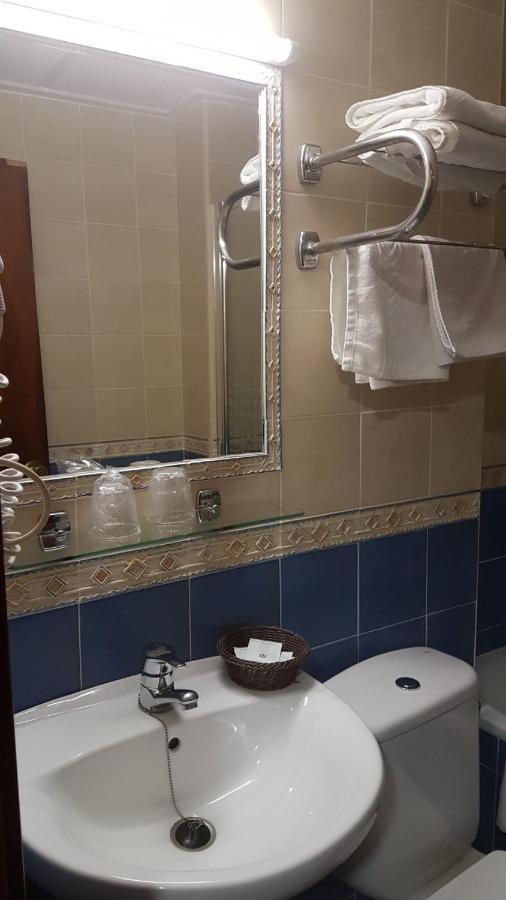 Standard Double Room,339403219:JPEG