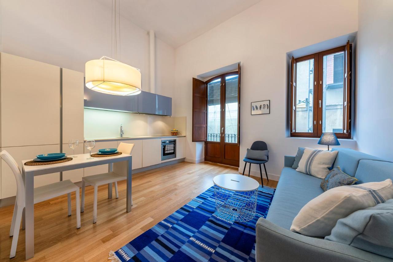 One-Bedroom Apartment,976827175:JPEG