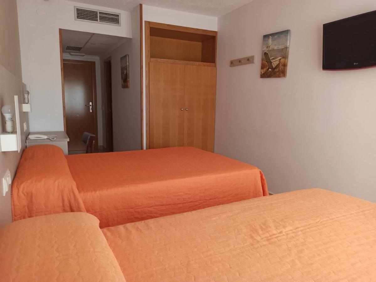 Triple Room,999651132:JPEG